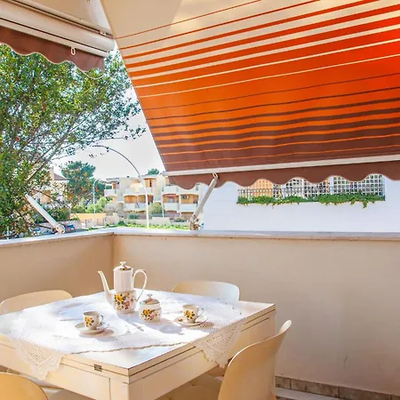 Apartman Guesthost - Cozy Flat With Terrace Near The *