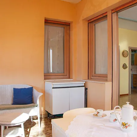 Guesthost - Cozy Flat With Terrace Near The Apartman Alghero
