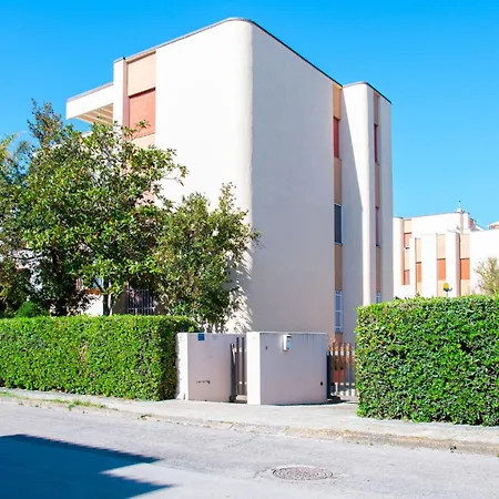 Guesthost - Cozy Flat With Terrace Near The Alghero